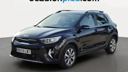 Usado Kia Stonic 100 CV (73 kW) 2022 Negro SUV