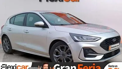 Usado 2023 Ford Focus ST-Line Berlina | 16.490 € (Buen precio)