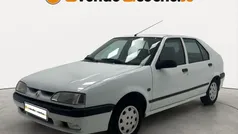 Blanco Usado 1994 Renault R9 Berlina | 4000 €