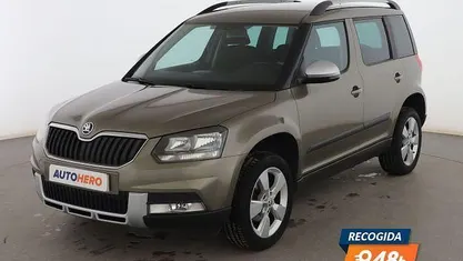 Gris Usado 2015 Skoda Yeti Active SUV | 10.299 € (Buen precio)