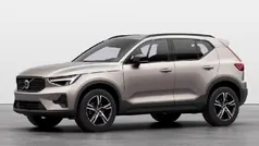 Usado 2023 Volvo XC40 Plus SUV | 34.990 € (Precio justo)