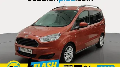 Usado Ford Tourneo Courier Titanium 102 CV (75 kW) 2015 Monovolumen