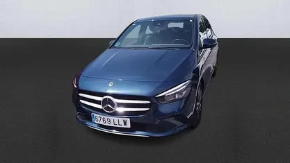 Usado Mercedes B200 150 CV (110 kW) 2020 Azul Monovolumen