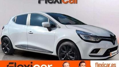 Usado Renault Clio IV Zen 120 CV (88 kW) 2017 Blanco Utilitario