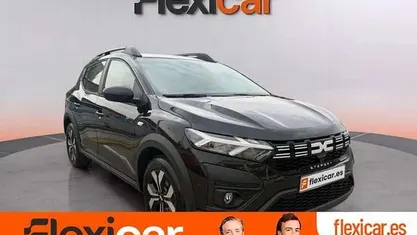 Usado Dacia Sandero Expression 101 CV (74 kW) 2025 Negro Utilitario