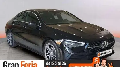 Usado Mercedes CLA200 150 CV (110 kW) 2024 Negro Coupe