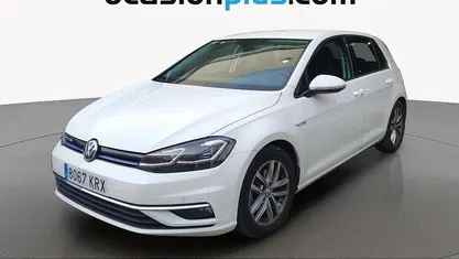 Usado VW Golf VII Advance 131 CV (96 kW) 2018 Blanco Utilitario