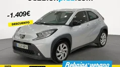 Usado 2024 Toyota Aygo Play Utilitario | 15.500 € (Precio justo)