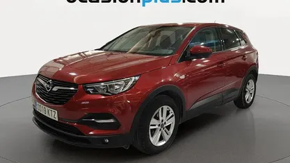 Käytetty Opel Grandland X Selective 131 HP (96 kW) 2019 Punainen Katumaasturi