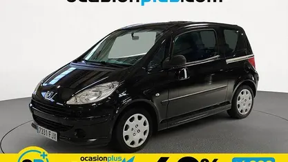 Usado Peugeot 1007 75 CV (55 kW) 2006 Negro Monovolumen