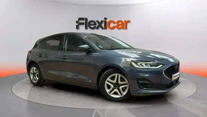 Usado Ford Focus Active 120 CV (88 kW) 2022 Azul Berlina