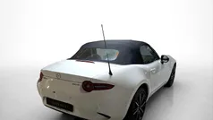 Usado 2025 Mazda MX5 Exclusive-Line Descapotable | 34.500 € (Precio justo)