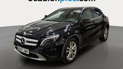 Używany Mercedes GLA220 Urban 177 KM (130 kW) 2016 Czarny SUV