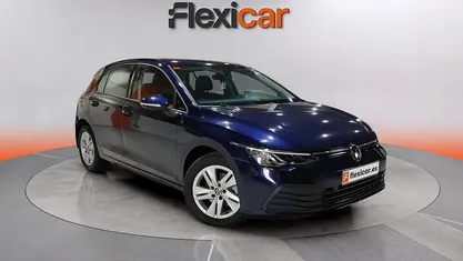 Usado VW Golf VIII Life 110 CV (80 kW) 2021 Utilitario