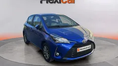 Azul Usado 2017 Toyota Yaris Active Berlina | 11.740 € (Super precio)