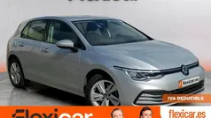 Gris / plata Usado 2021 VW Golf VIII Life Berlina | 22.490 € (Precio justo)