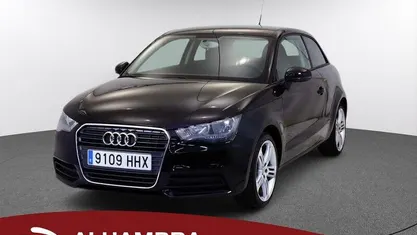 Usado Audi A1 Attraction 86 CV (63 kW) 2012 Negro Utilitario