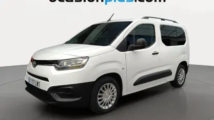 Używany Toyota Proace Verso Active 131 KM (96 kW) 2022 Biały Kombi