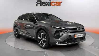 Usado Citroën C5 X Shine 225 CV (165 kW) 2022 Gris Familiar