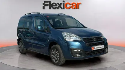 Usado Peugeot Partner Tepee Active 110 CV (80 kW) 2017 Azul Monovolumen