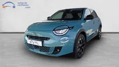 Azul Usado 2024 Fiat 600 La Prima | 21.990 € (Super precio)