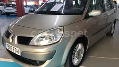 Beige Usado 2006 Renault Grand Scénic II Privilege Monovolumen | 5900 €