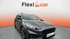 Gris Usado 2019 Ford Focus ST-Line Berlina | 15.390 € (Super precio)