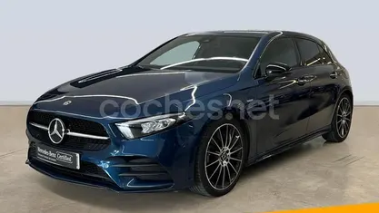 Usado Mercedes A180 AMG line 136 CV (100 kW) 2021 Azul Berlina