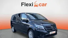 Mercedes V220