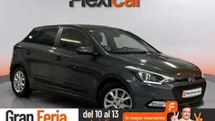 Gris Usado 2016 Hyundai i20 Berlina | 9290 € (Precio justo)