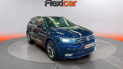 Usado VW Tiguan Sportline 150 CV (110 kW) 2017 Azul SUV