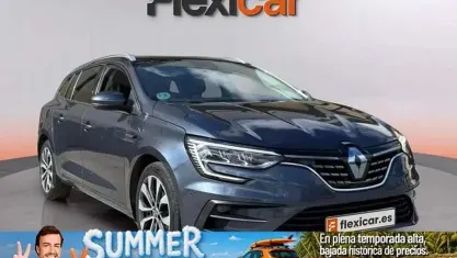 Usado Renault Mégane GrandTour Zen 140 CV (102 kW) 2022 Gris Familiar