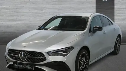 Usado Mercedes CLA250e AMG line 218 CV (160 kW) 2024 Berlina