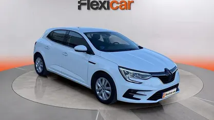 Usado Renault Mégane IV Business 116 CV (85 kW) 2021 Blanco Berlina