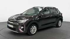 Usado 2017 Kia Stonic SUV | 14.500 € (Precio justo)
