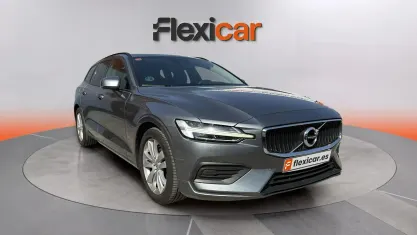 Usado Volvo V60 Momentum 150 CV (110 kW) 2019 Negro Familiar