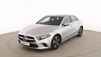 Usado Mercedes A180 Progressive 136 CV (100 kW) 2021 Plata Berlina