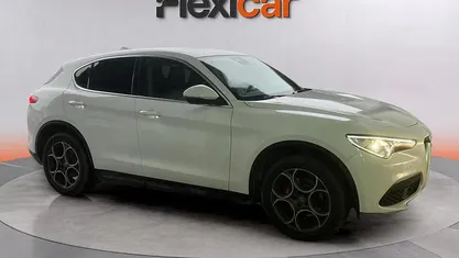 Usado Alfa Romeo Stelvio Executive 280 CV (205 kW) 2017 SUV