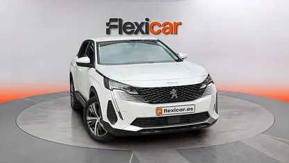 Usado Peugeot 3008 Allure 131 CV (96 kW) 2021 SUV