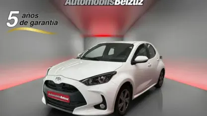 Usado Toyota Yaris Style 116 CV (85 kW) 2024 Utilitario