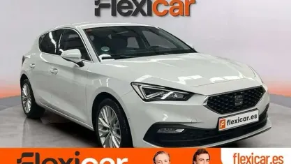 Usado Seat Leon XCELLENCE 150 CV (110 kW) 2021 Blanco Utilitario
