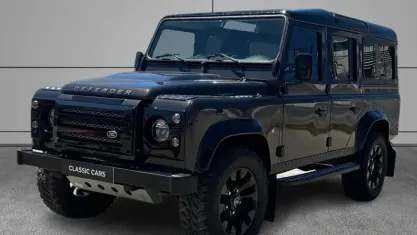 Usado Land Rover Defender 122 CV (89 kW) 2011 Gris Familiar