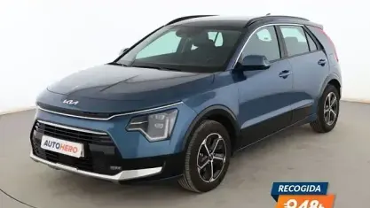 Usado Kia Niro 141 HP (103 kW) 2023 Azul SUV