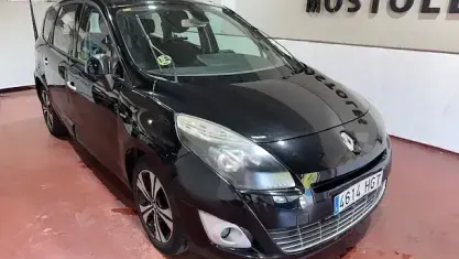 Usado Renault Grand Scénic III Bose Edition 130 CV (95 kW) 2011 Negro Monovolumen