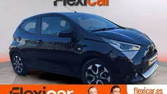 Negro Usado 2020 Toyota Aygo X-play Utilitario | 11.490 € (Precio justo)