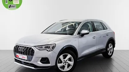Begagnad Audi Q3 Advanced 150 HK (110 kW) 2023 Grå SUV