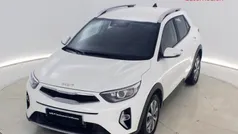 Usado 2024 Kia Stonic SUV | 20.100 € (Precio justo)