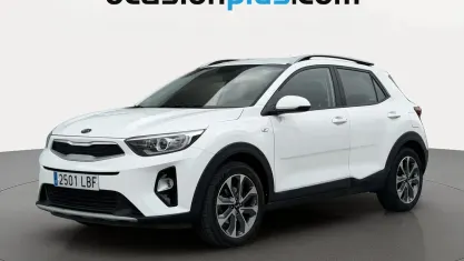 Käytetty Kia Stonic 101 HP (74 kW) 2019 Valkoinen Katumaasturi