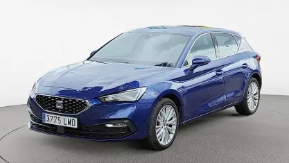 Używany Seat Leon XCELLENCE 204 KM (150 kW) 2021 Niebieski Hatchback