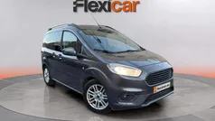 Usado 2018 Ford Tourneo Courier Ambiente Monovolumen | 8490 € (Buen precio)